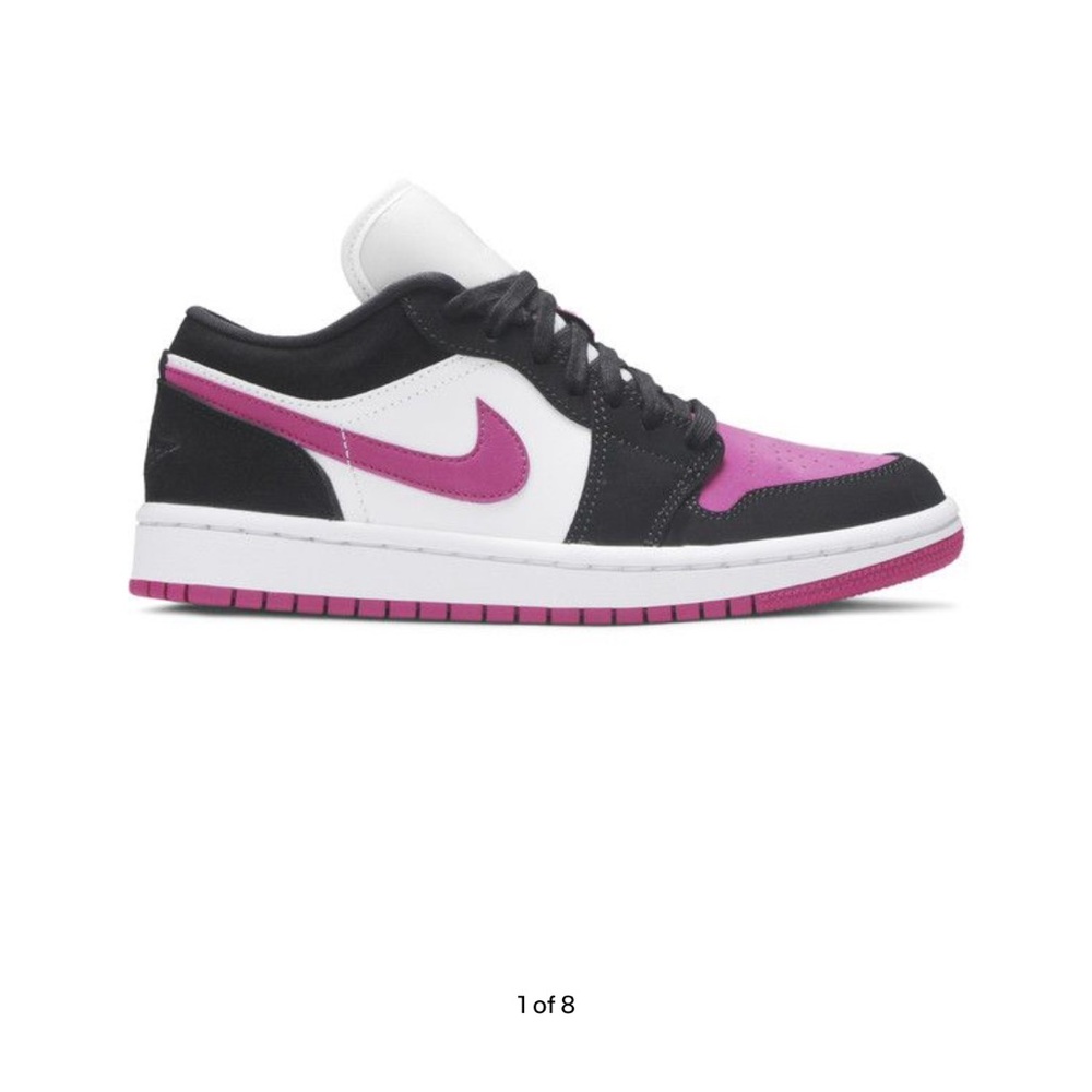 Jordan 1 Low
Black Cactus Flower (Women's)